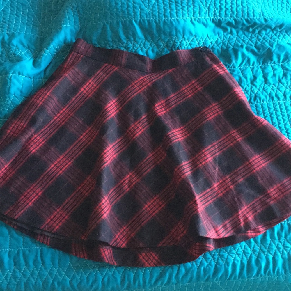 black & red skater skirt